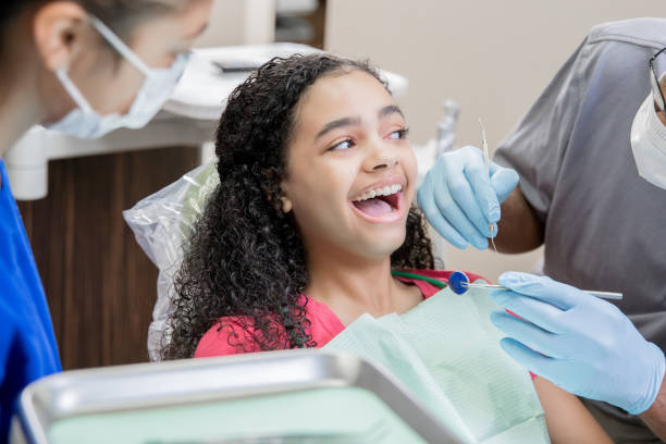 Best Emergency Dentist for Knocked-Out Tooth in Wallingford Center, CT